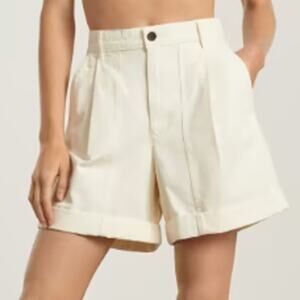 NWT Everlane Sz 0 The Tourist High Waist Rolled Hem Shorts in Bone Ivory White
